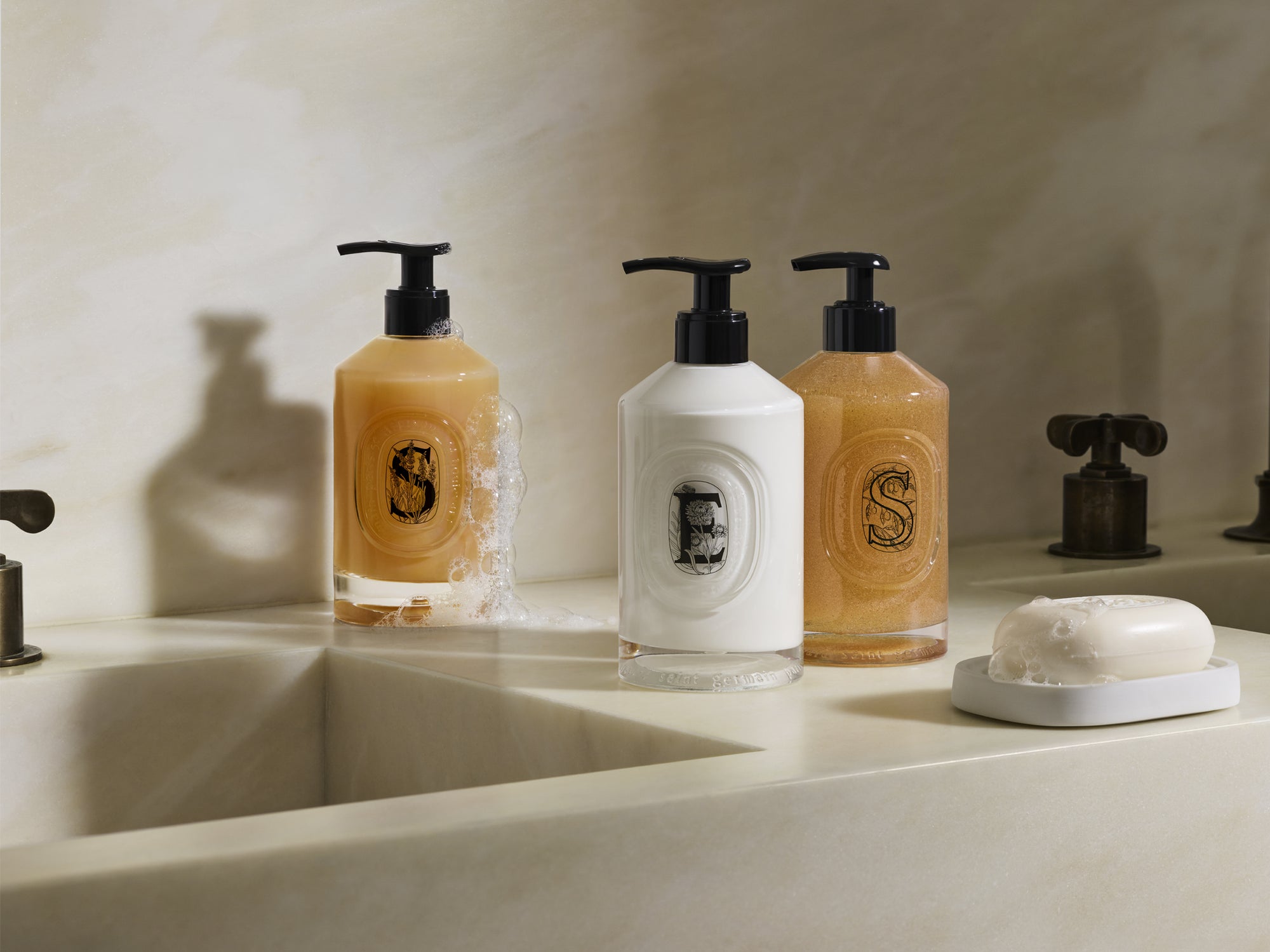 Un trio iconique de soins pour les mains