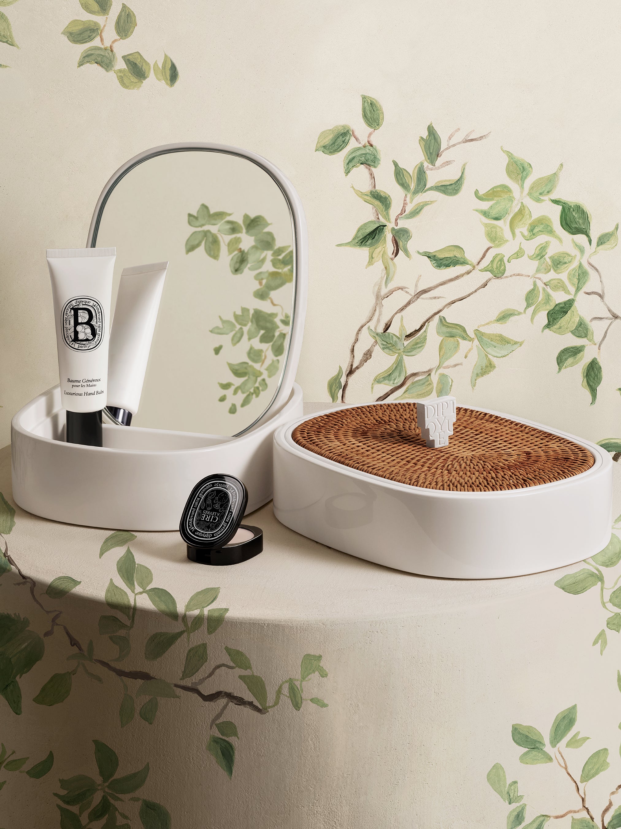 Mirror Box - Oval – Diptyque